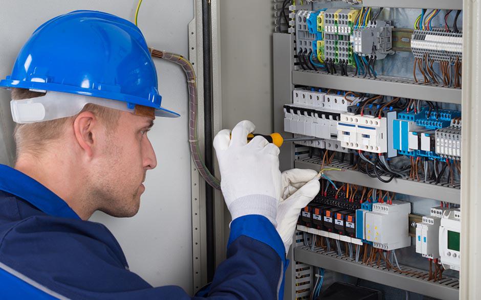 urgence électricité Paris 12